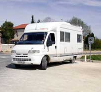 Aire camping-car  Saint-Christoly-de-Blaye (33920) - Photo 1